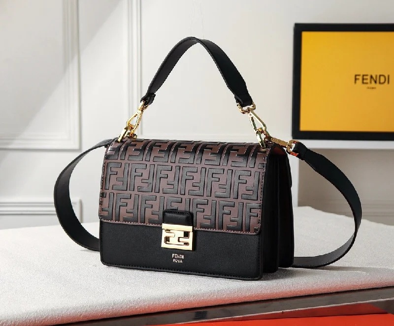 EN   Designer bags by Fendi 072