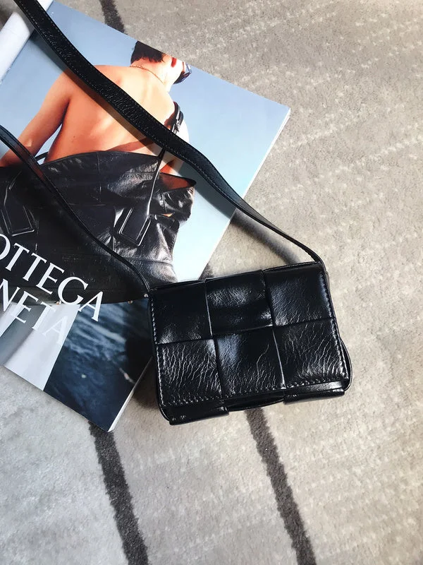 Whimsy Finds - Bottega Veneta Bags - 1466