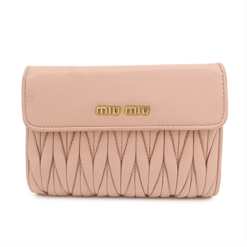 MIU MIU Matelasse Leather Round Zipper Bi-fold Wallet Pink