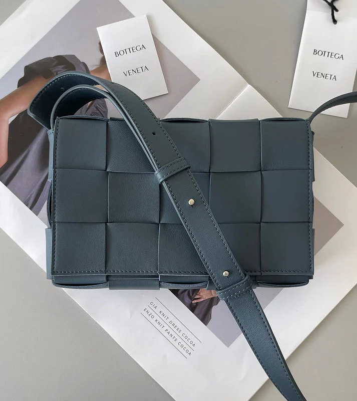 Whimsy Finds - Bottega Veneta Bags - 1380