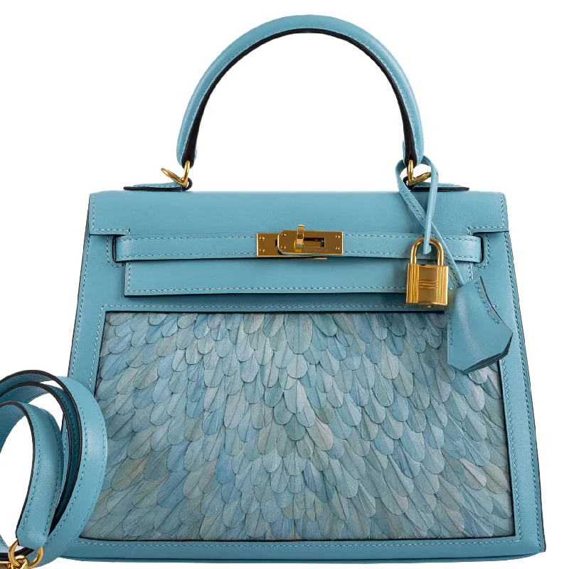 Vintage Hermès Kelly 25 Sellier Blue Atoll Tadelakt with Custom Feather Panel Gold Hardware