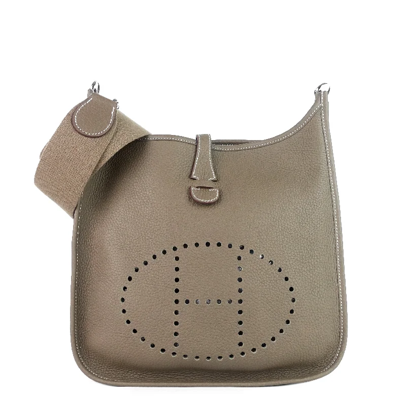 Evelyne III PM Clemence Leather Bag